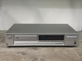 CDP-470 Compact Disc Player 5018376