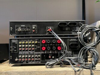 FM Stereo-AM Timer Tuner ST-V902 / Intergrated Stereo Amplifier TA-V902 505321 4